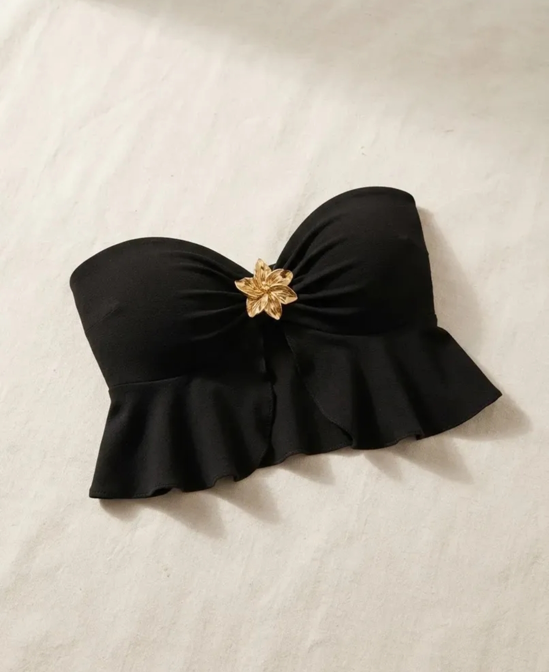 CROP TOP BRASILEÑO NEGRO AJUSTE PERFECTO.3